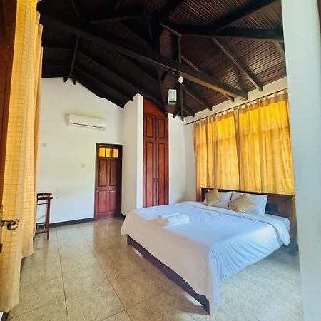 Skylight Villa 康提 外观 照片